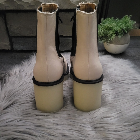 Anastasia Heeled Chelsea Ankle Boot OASIS SOCIETY size 10 - Picture 5 of 15